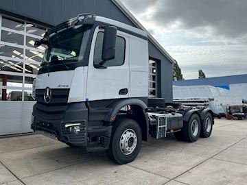 Mercedes-Benz Actros 3340 S 6x4 Tractor Head